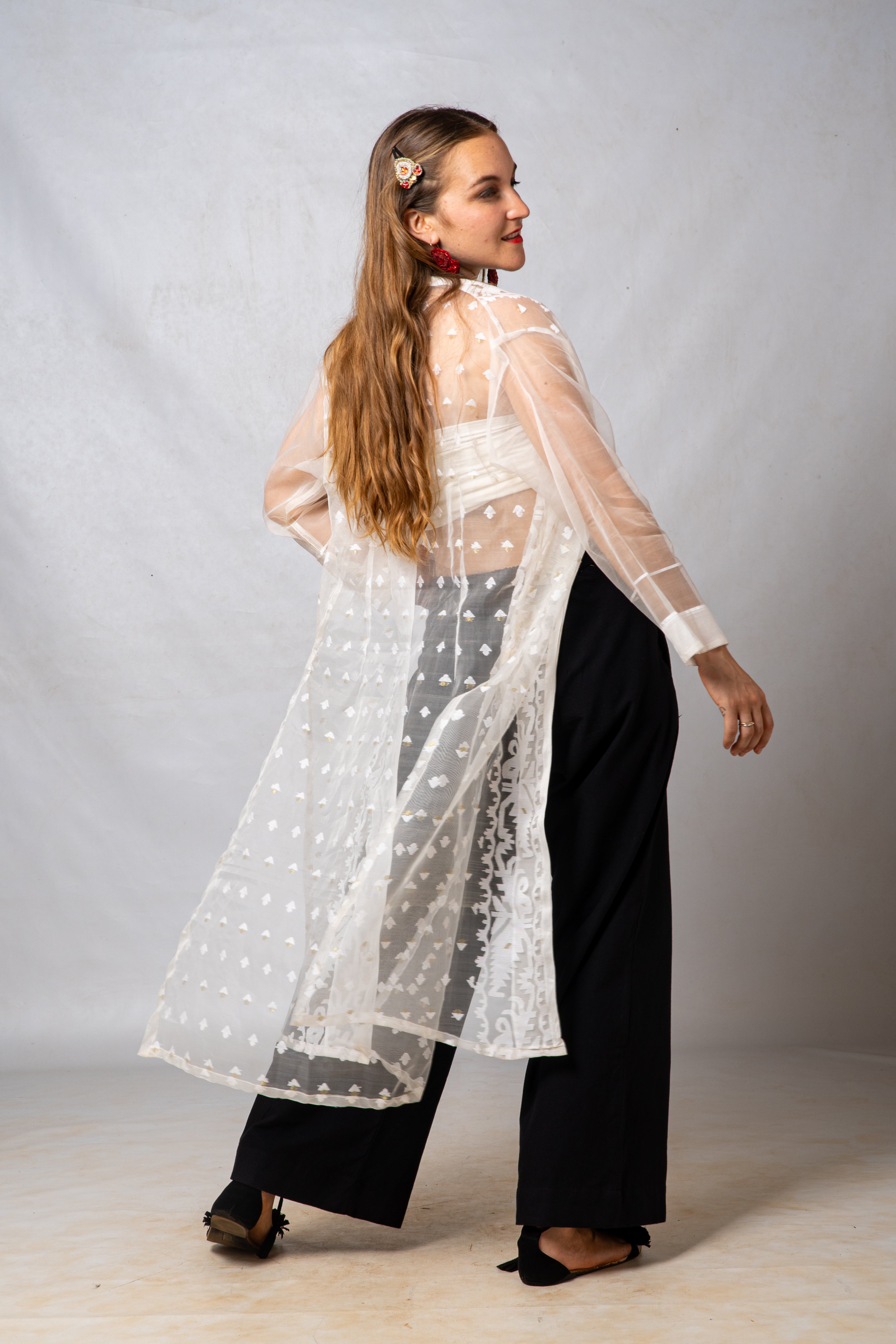 White Cutwork Silk Bengal Jamdani Long Jacket – Upasana Design Studio
