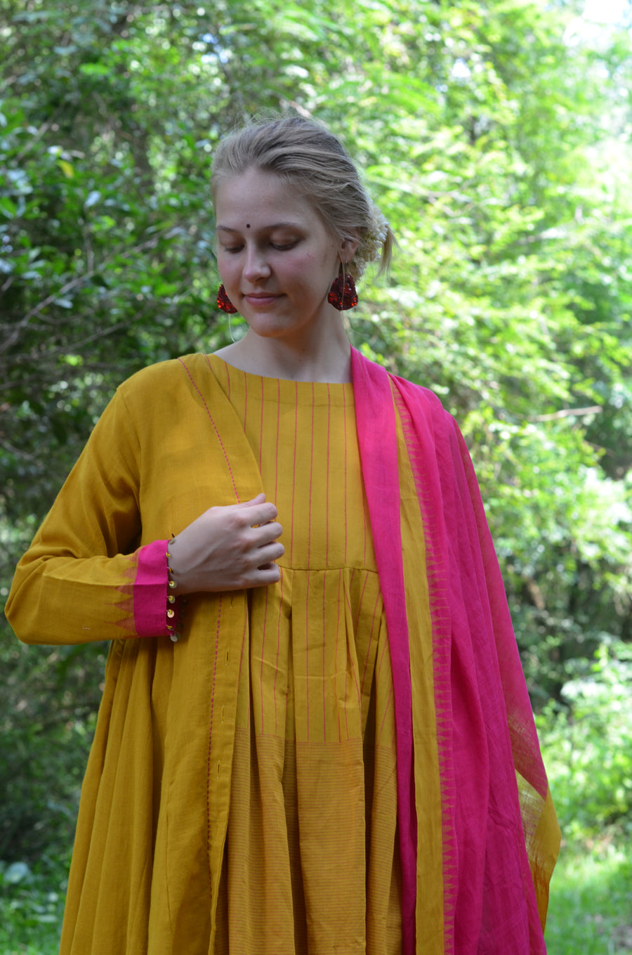 Set of 4- Mustard Yellow & Pink Temple border Festive ensemble