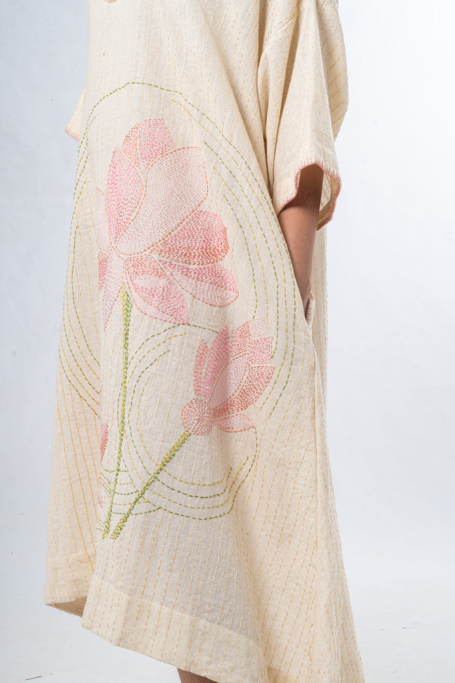 LOTUS EMBROIDERY DRESS - KARL