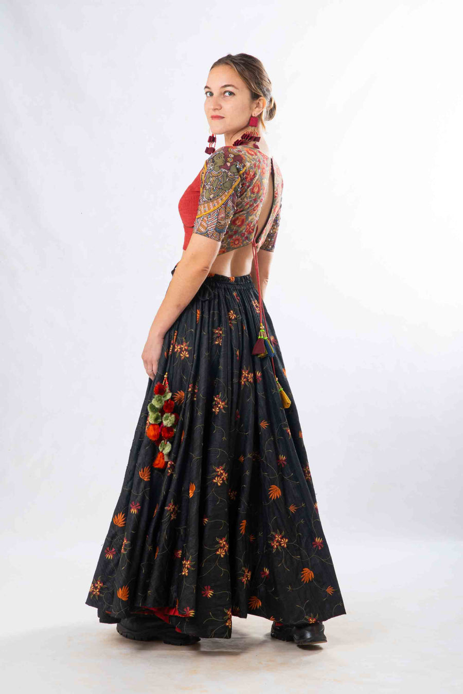 Set of 2- Gowri Silk embroidered skirt & kalamkari Blouse