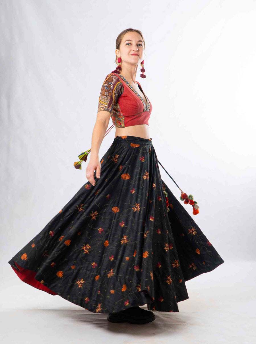 Set of 2- Gowri Silk embroidered skirt & kalamkari Blouse