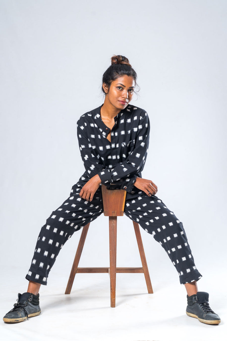 Set of 2- Black Gender-Fluid Ikat Top & Pant