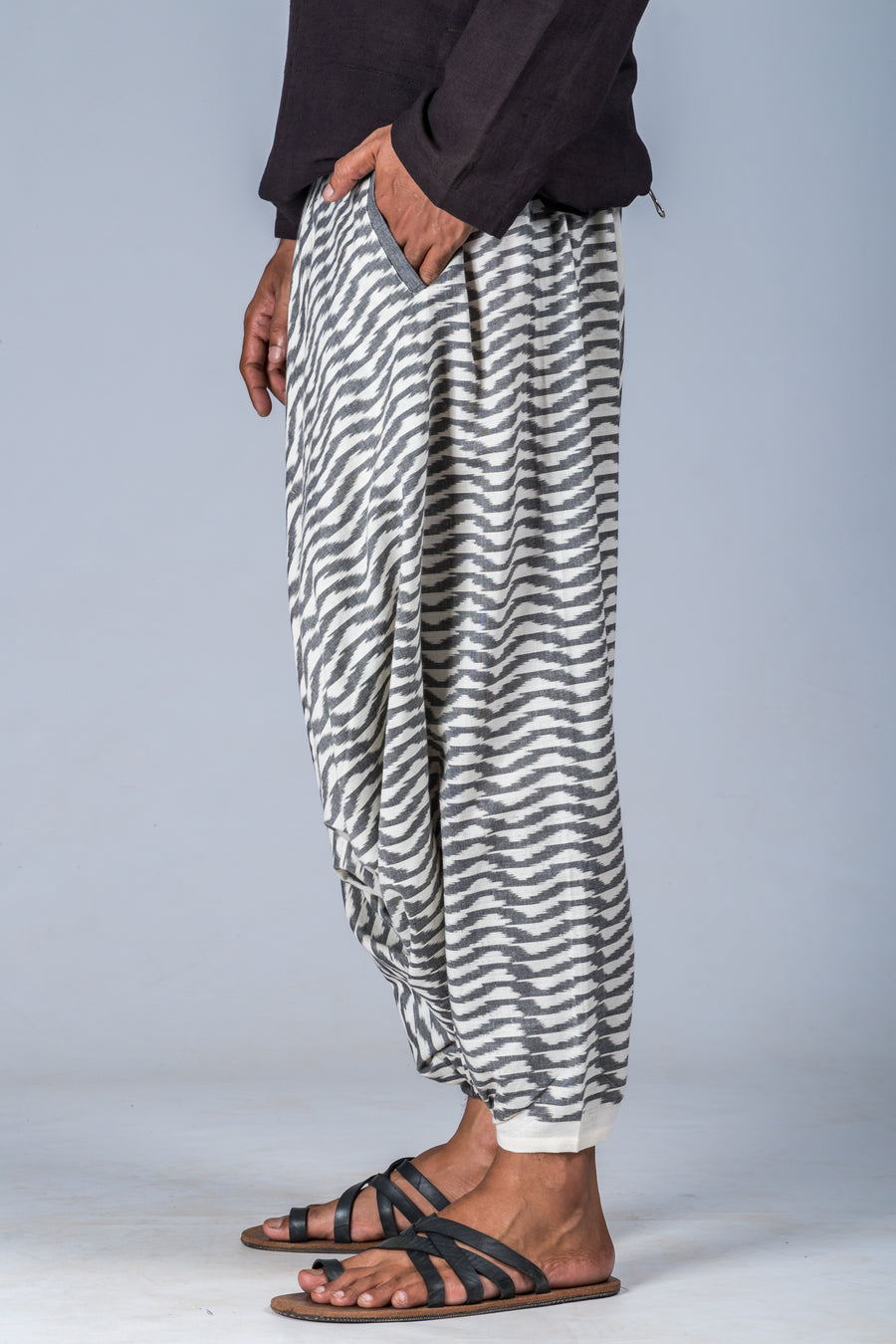 White and Grey Ikat Waves - Turkish Pant