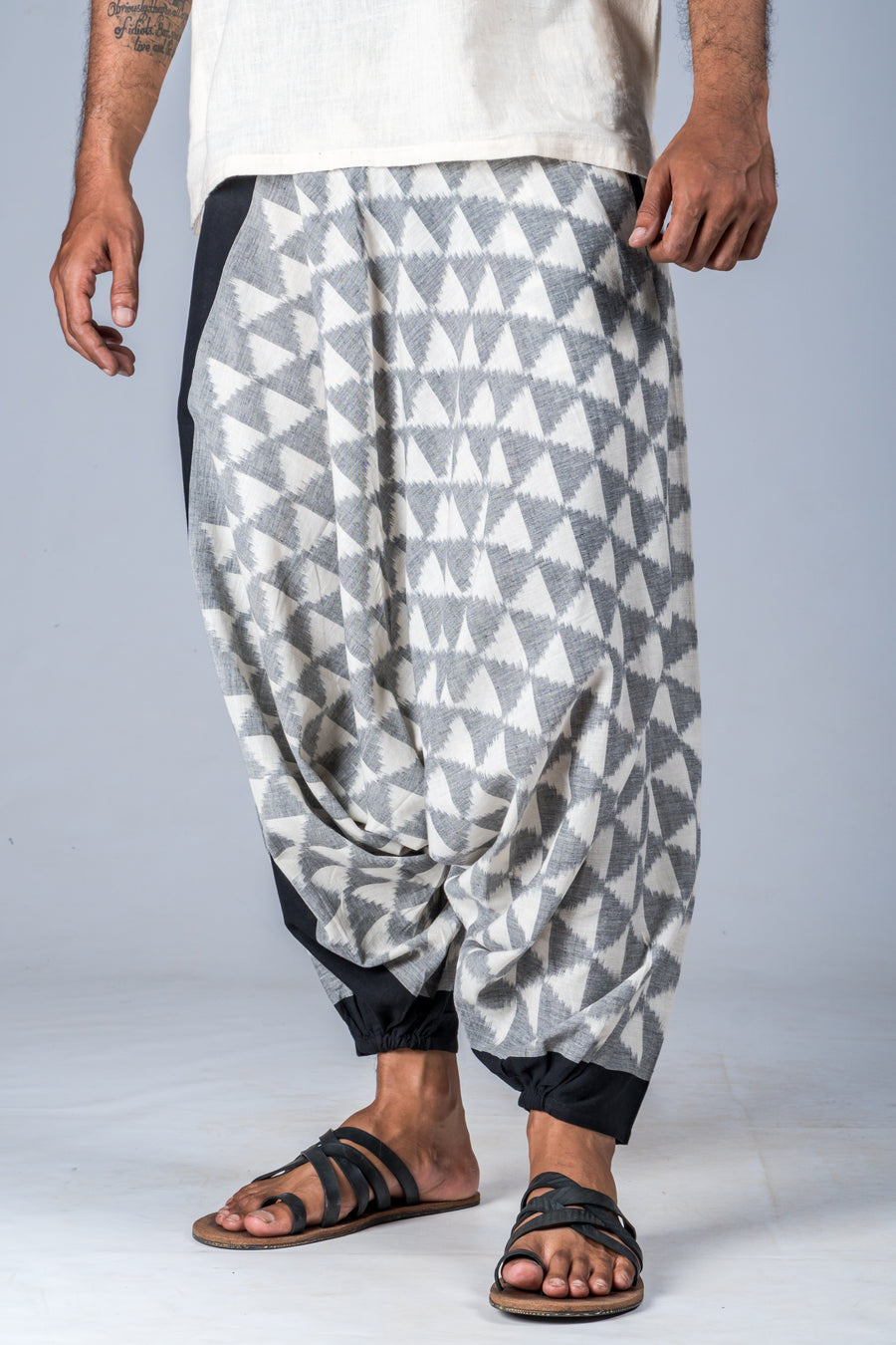 White and Grey Ikat Triangles - Turkish