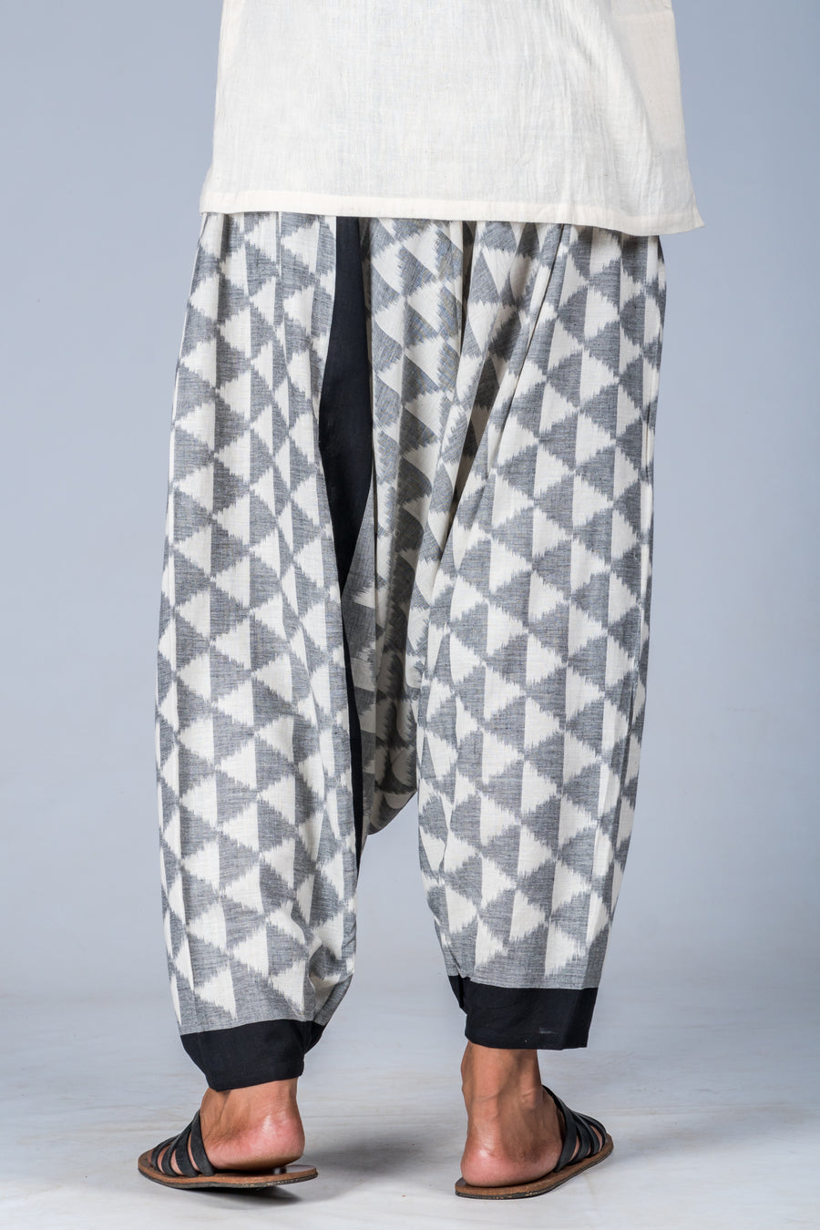 White and Grey Ikat Triangles - Turkish