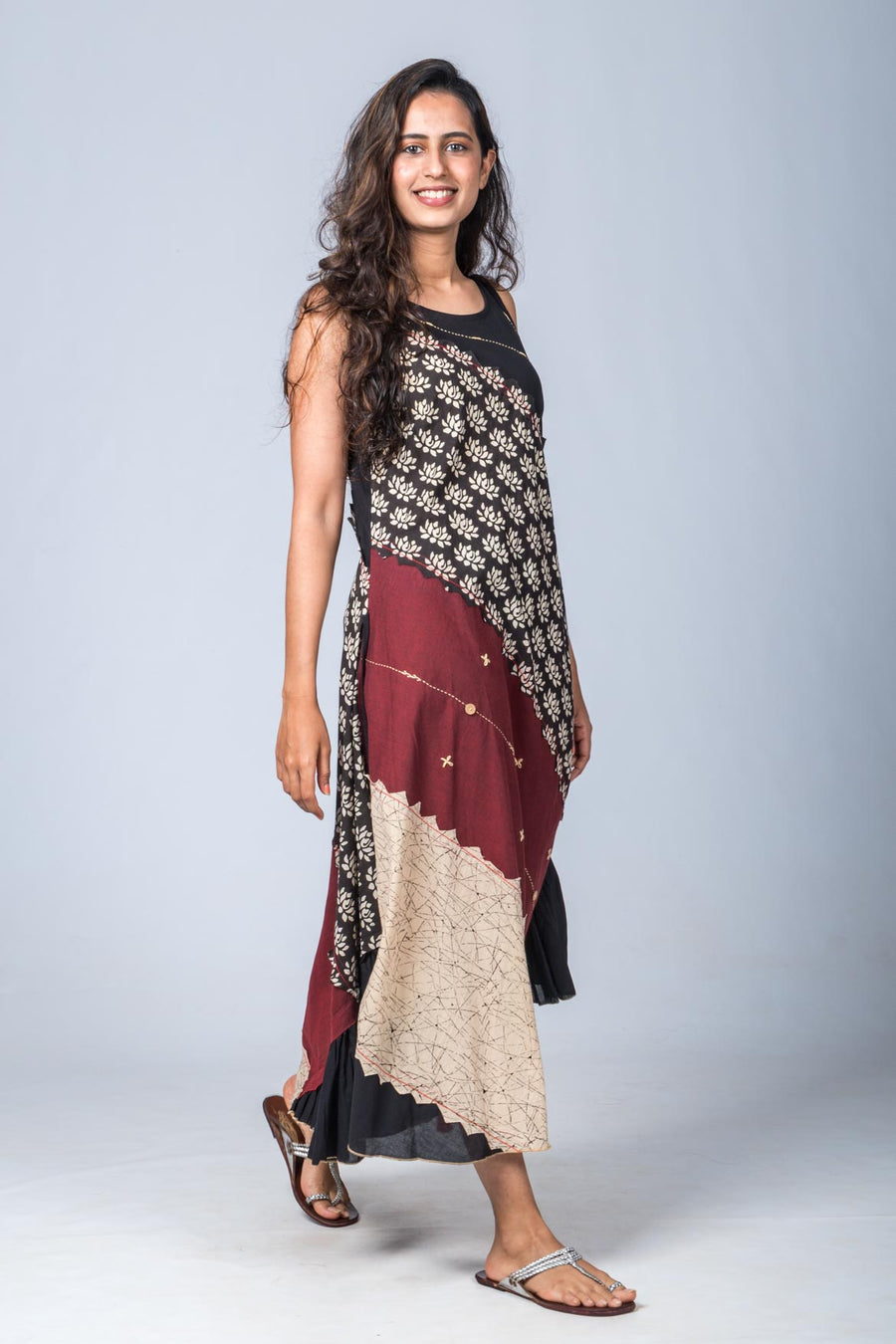 Aarnavi-Upcycled Organic Cotton Maroon Black  Dress