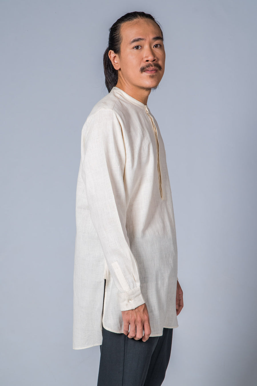 Off-White Handwoven Kurta - ARISTA - Upasana Design Studio