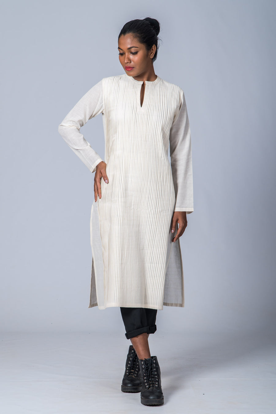 white cotton kurtis online india wholesale price