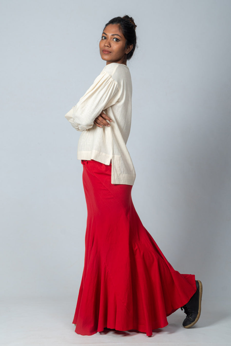 Off-White Organic Cotton Top with Red Kakoli Skirt- DHRUTI SET