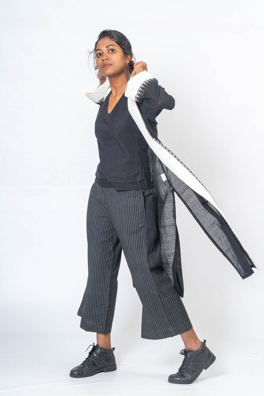 Set of 3- Neelisha Black Jamdani Jacket, Top & Pants