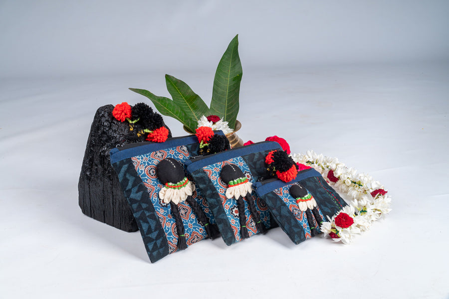 Malli Pouch