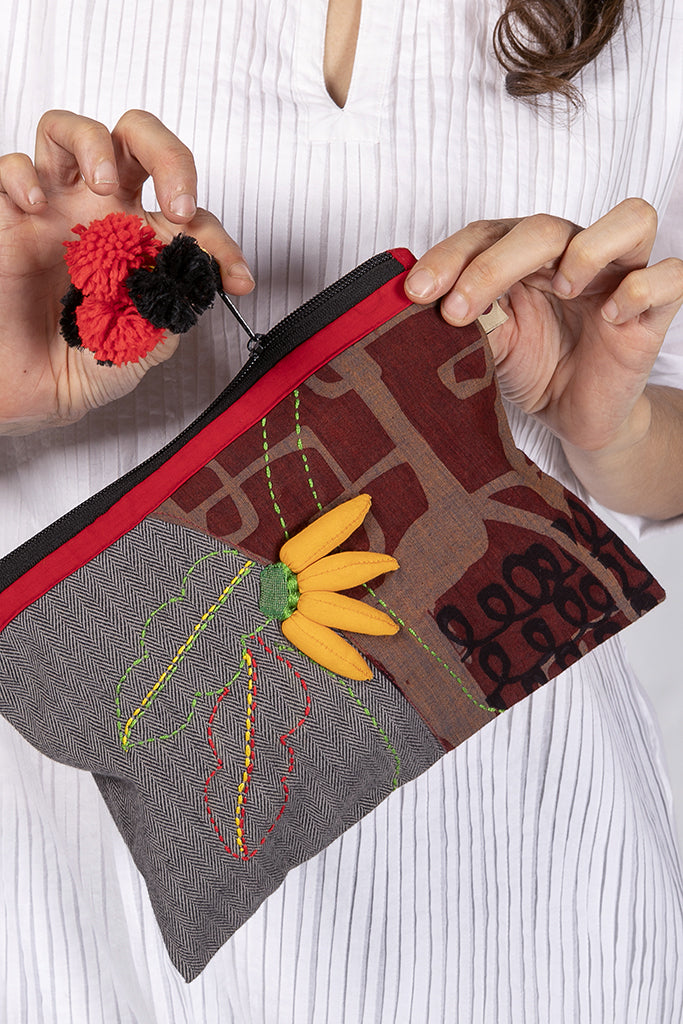Upcycled Organic Cotton Pouch 3D - BANANA FRUIT