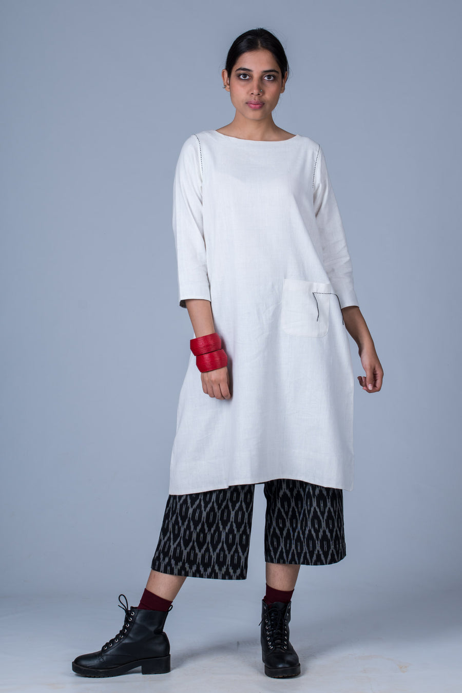 Set of 2- Saya Handwoven Kurta & Ikat Pants